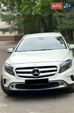 Позашляховик / Кросовер Mercedes-Benz GLA-Class 2015 в Рівному