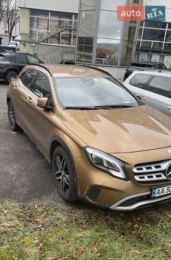 Внедорожник / Кроссовер Mercedes-Benz GLA-Class 2017 в 