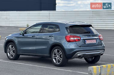 Внедорожник / Кроссовер Mercedes-Benz GLA-Class 2015 в 