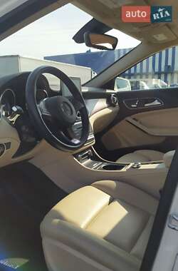 Внедорожник / Кроссовер Mercedes-Benz GLA-Class 2017 в 
