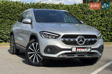 Внедорожник / Кроссовер Mercedes-Benz GLA-Class 2020 в 