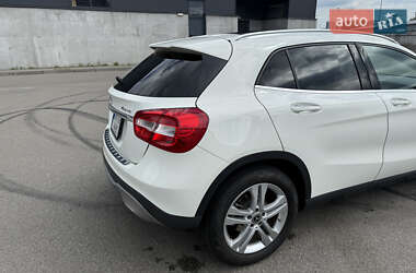 Внедорожник / Кроссовер Mercedes-Benz GLA-Class 2017 в 