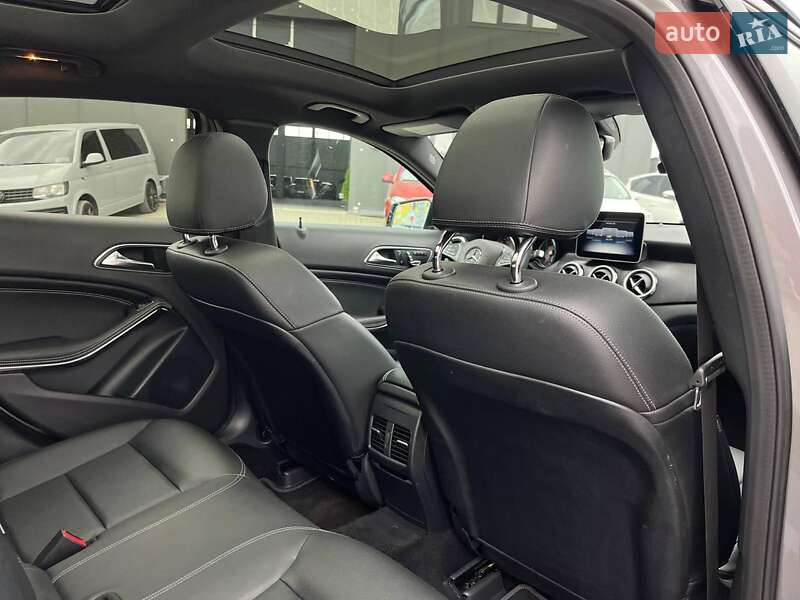 Позашляховик / Кросовер Mercedes-Benz GLA-Class 2019 в Львові