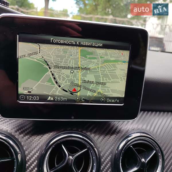 Внедорожник / Кроссовер Mercedes-Benz GLA-Class 2015 в Львове