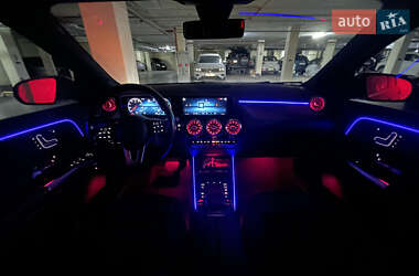 Внедорожник / Кроссовер Mercedes-Benz GLA-Class 2020 в Киеве