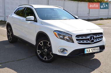 Позашляховик / Кросовер Mercedes-Benz GLA-Class 2019 в Києві
