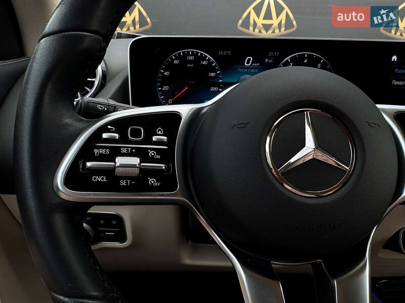 Позашляховик / Кросовер Mercedes-Benz GLA-Class 2020 в Києві