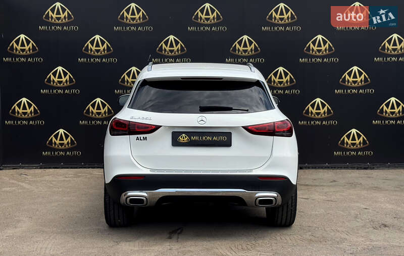 Позашляховик / Кросовер Mercedes-Benz GLA-Class 2020 в Києві