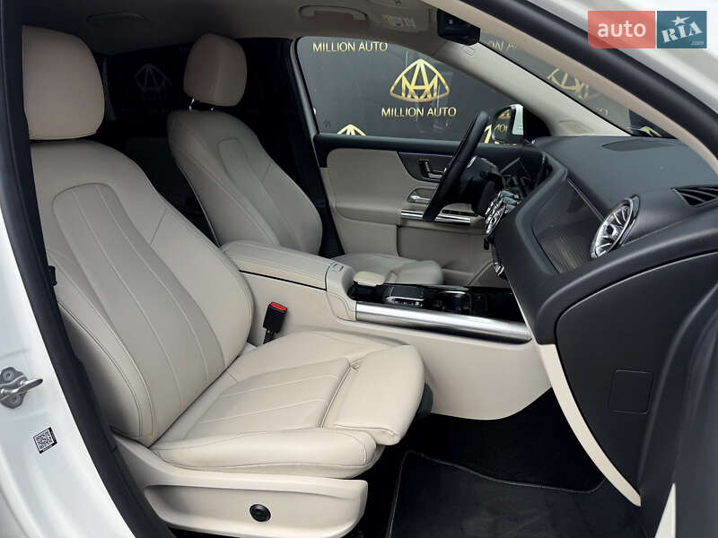 Позашляховик / Кросовер Mercedes-Benz GLA-Class 2020 в Києві