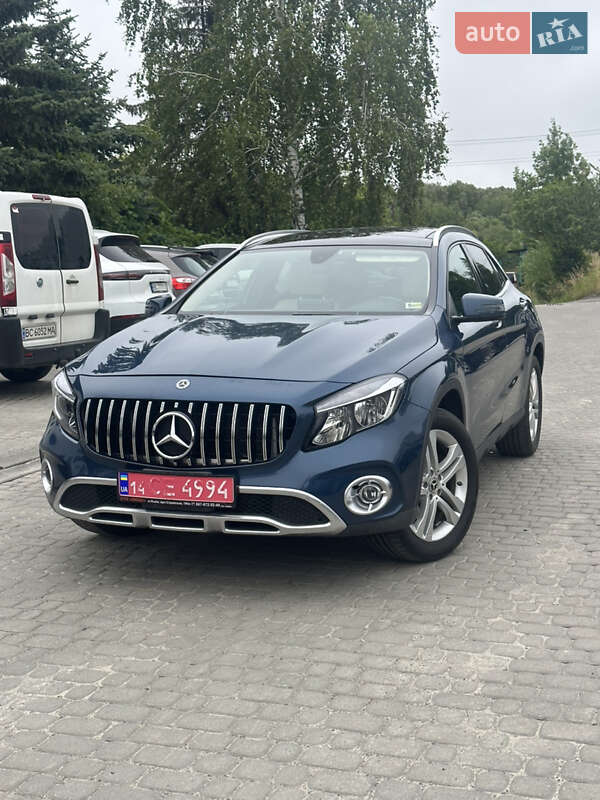 Позашляховик / Кросовер Mercedes-Benz GLA-Class 2018 в Львові