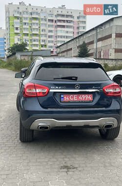 Позашляховик / Кросовер Mercedes-Benz GLA-Class 2018 в 