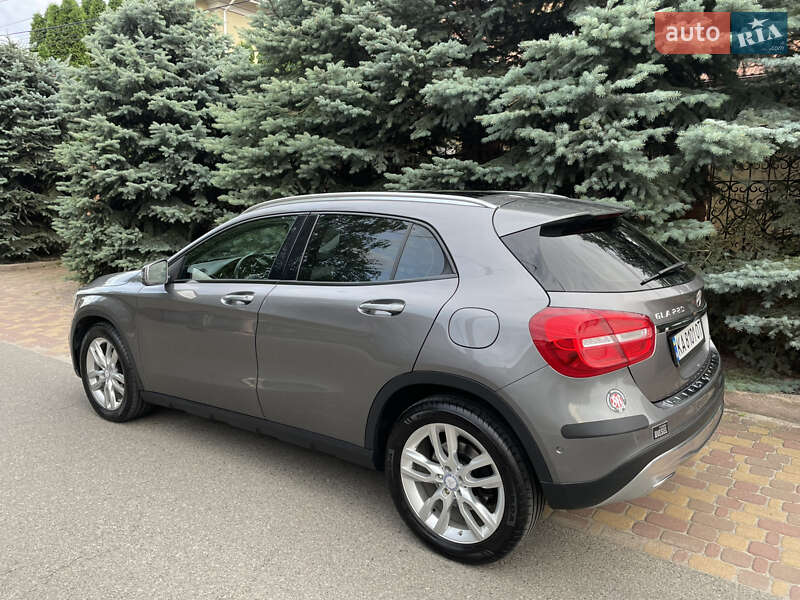 Внедорожник / Кроссовер Mercedes-Benz GLA-Class 2014 в Киеве фото 6 Внедорожник / Кроссовер Mercedes-Benz GLA-Class 2014 в Киеве