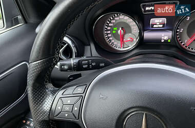 Внедорожник / Кроссовер Mercedes-Benz GLA-Class 2014 в 
