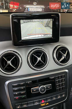Внедорожник / Кроссовер Mercedes-Benz GLA-Class 2014 в 