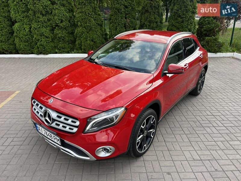 Внедорожник / Кроссовер Mercedes-Benz GLA-Class 2019 в Киеве