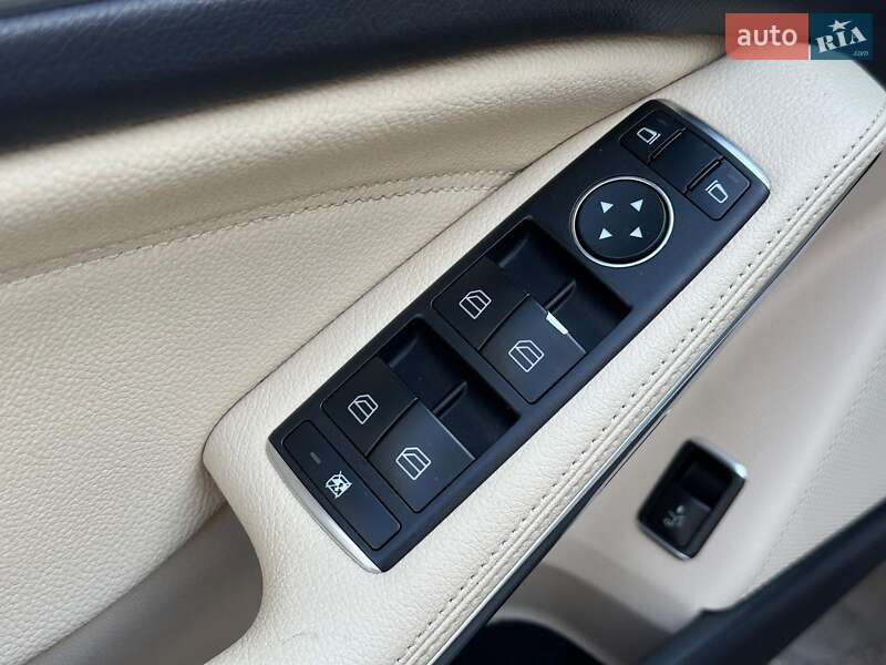Позашляховик / Кросовер Mercedes-Benz GLA-Class 2019 в Одесі