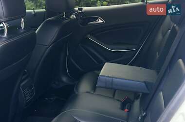 Внедорожник / Кроссовер Mercedes-Benz GLA-Class 2016 в 
