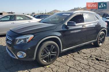 Внедорожник / Кроссовер Mercedes-Benz GLA-Class 2017 в 