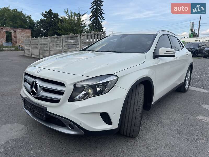 Внедорожник / Кроссовер Mercedes-Benz GLA-Class 2016 в Тернополе