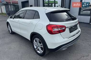 Внедорожник / Кроссовер Mercedes-Benz GLA-Class 2016 в 