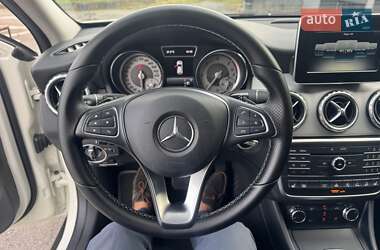 Внедорожник / Кроссовер Mercedes-Benz GLA-Class 2016 в 