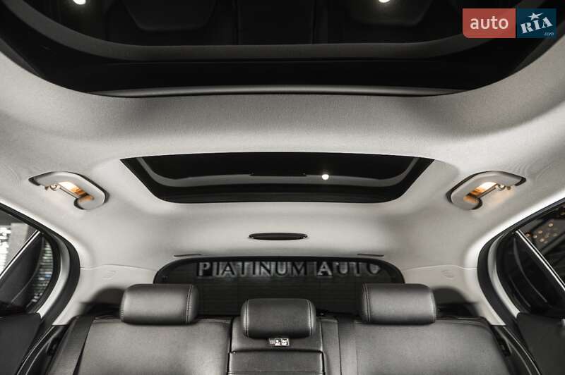 Внедорожник / Кроссовер Mercedes-Benz GLA-Class 2016 в Одессе фото 13 Внедорожник / Кроссовер Mercedes-Benz GLA-Class 2016 в Одессе