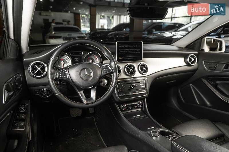 Внедорожник / Кроссовер Mercedes-Benz GLA-Class 2016 в Одессе фото 40 Внедорожник / Кроссовер Mercedes-Benz GLA-Class 2016 в Одессе