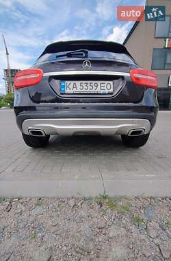 Внедорожник / Кроссовер Mercedes-Benz GLA-Class 2016 в 