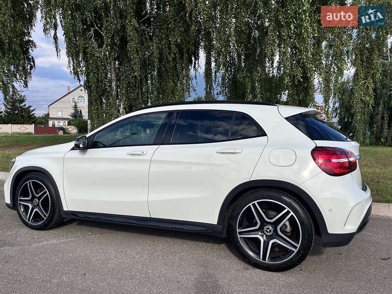 Mercedes-Benz GLA-Class 2017