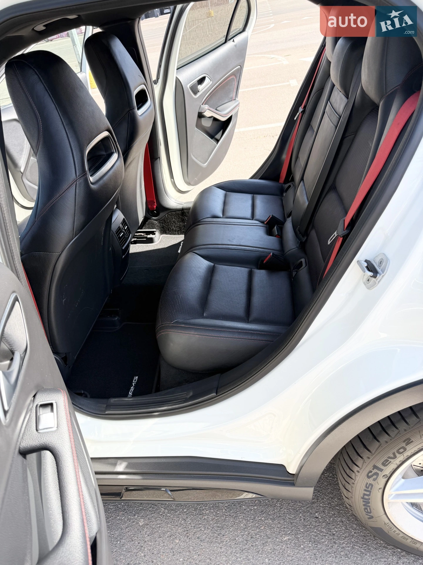 2016 Mercedes-Benz GLA-klasse - мініатюра 18