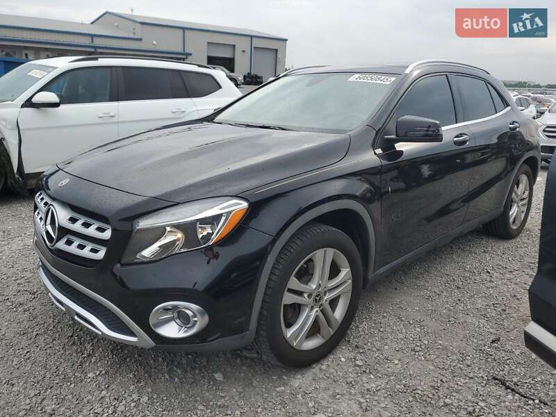 Mercedes-Benz GLA-Class 2018