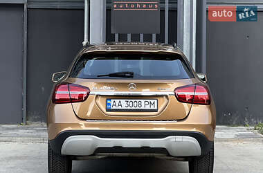 Внедорожник / Кроссовер Mercedes-Benz GLA-Class 2017 в 
