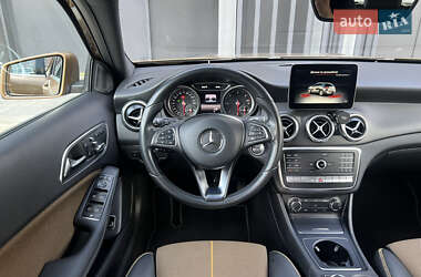 Внедорожник / Кроссовер Mercedes-Benz GLA-Class 2017 в 