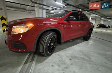Позашляховик / Кросовер Mercedes-Benz GLA-Class 2019 в Києві