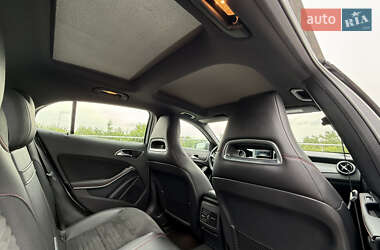 Внедорожник / Кроссовер Mercedes-Benz GLA-Class 2015 в 
