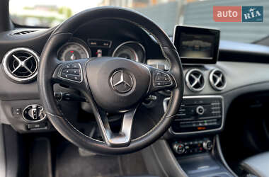 Внедорожник / Кроссовер Mercedes-Benz GLA-Class 2016 в 