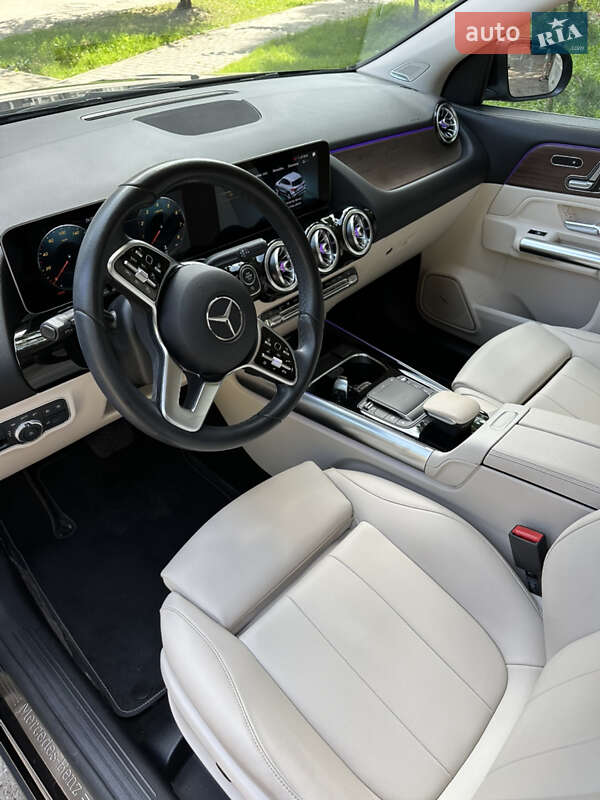 Внедорожник / Кроссовер Mercedes-Benz GLA-Class 2021 в Львове