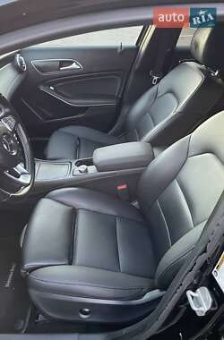 Внедорожник / Кроссовер Mercedes-Benz GLA-Class 2016 в 