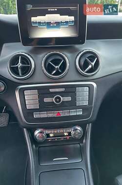 Внедорожник / Кроссовер Mercedes-Benz GLA-Class 2016 в 
