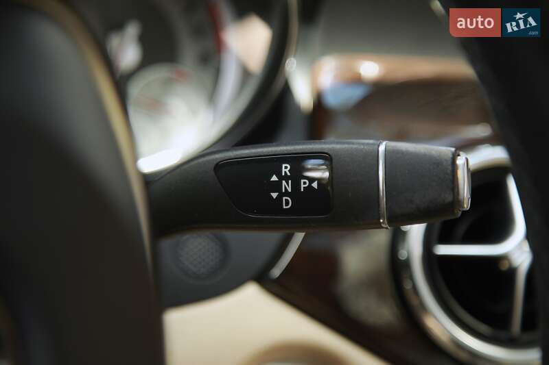 Внедорожник / Кроссовер Mercedes-Benz GLA-Class 2016 в Харькове