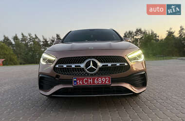 Внедорожник / Кроссовер Mercedes-Benz GLA-Class 2022 в 