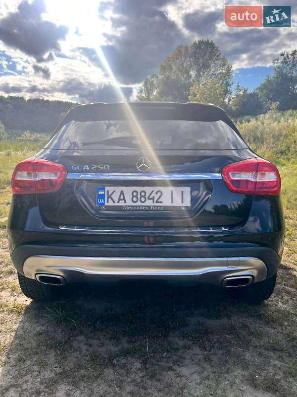Внедорожник / Кроссовер Mercedes-Benz GLA-Class 2016 в Киеве фото 11 Внедорожник / Кроссовер Mercedes-Benz GLA-Class 2016 в Киеве