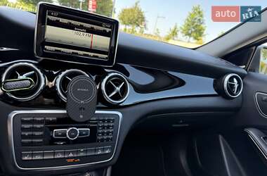 Внедорожник / Кроссовер Mercedes-Benz GLA-Class 2014 в 