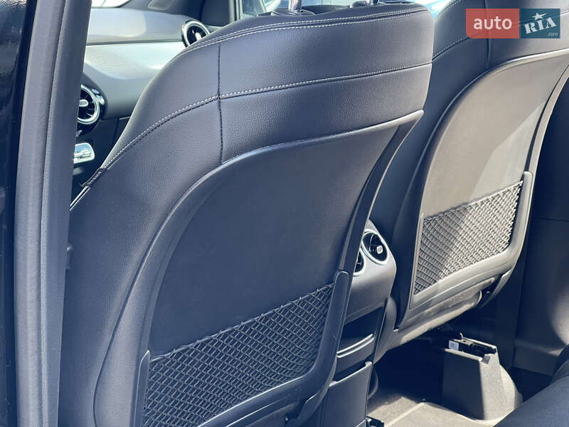 Внедорожник / Кроссовер Mercedes-Benz GLA-Class 2020 в Мукачево