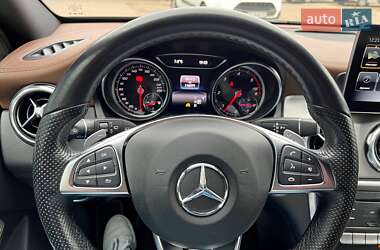 Внедорожник / Кроссовер Mercedes-Benz GLA-Class 2018 в 