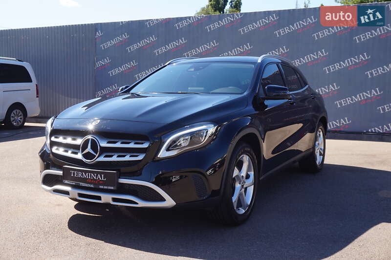 Внедорожник / Кроссовер Mercedes-Benz GLA-Class 2017 в Одессе