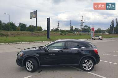 Внедорожник / Кроссовер Mercedes-Benz GLA-Class 2015 в 