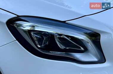 Внедорожник / Кроссовер Mercedes-Benz GLA-Class 2018 в 