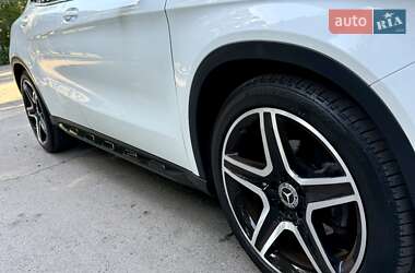 Внедорожник / Кроссовер Mercedes-Benz GLA-Class 2018 в 