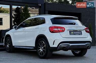 Внедорожник / Кроссовер Mercedes-Benz GLA-Class 2016 в 